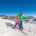 Hotel Grand Zell Am 4*