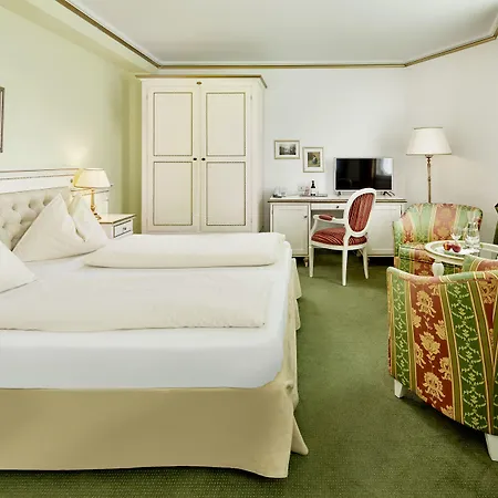 Hotel Grand Zell Am