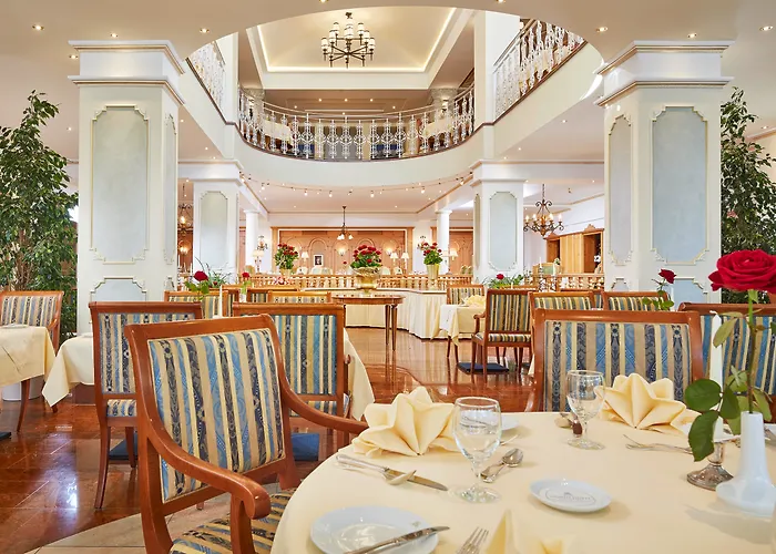Hotel Grand Zell Am